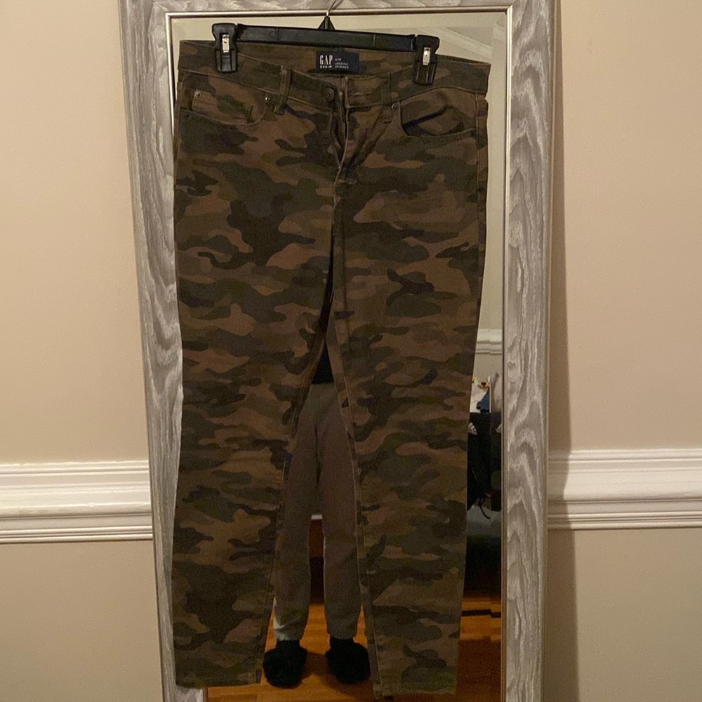 Gap pants